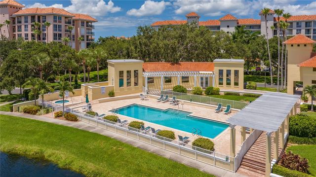4717 DOLPHIN CAY LANE S 203, St Petersburg, FL 33711