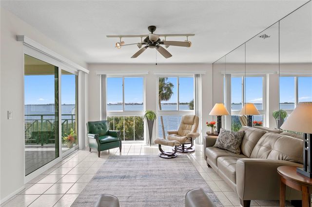 4717 DOLPHIN CAY LANE S 203, St Petersburg, FL 33711