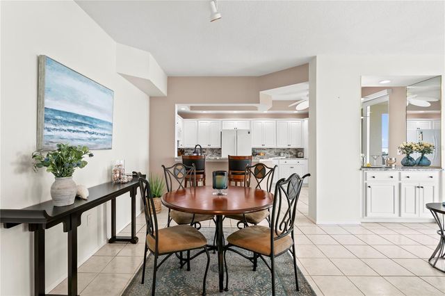 4717 DOLPHIN CAY LANE S 203, St Petersburg, FL 33711
