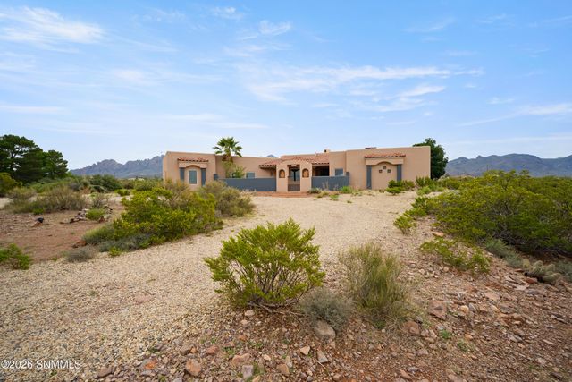 5073 Cueva Mine Trail, Las Cruces, NM 88011