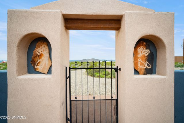 5073 Cueva Mine Trail, Las Cruces, NM 88011
