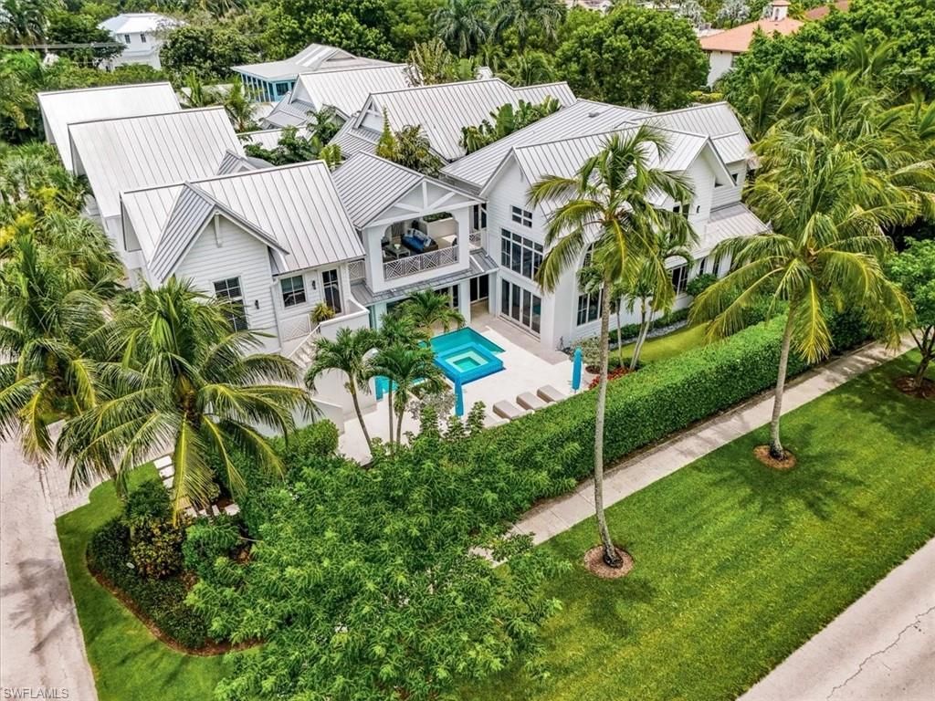 1011 6th ST S, NAPLES, FL 34102 — exterior