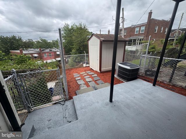 1636 FORT DAVIS PL SE, Washington, DC 20020