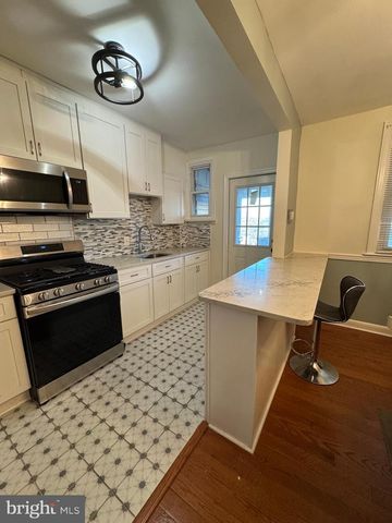 1636 FORT DAVIS PL SE, Washington, DC 20020