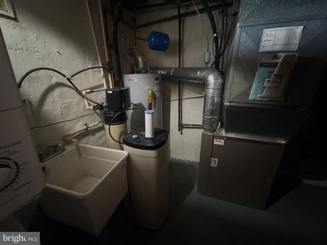 1636 FORT DAVIS PL SE, Washington, DC 20020