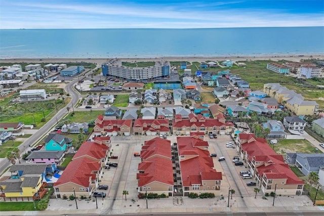 1813 S 11th St 202, Port Aransas, TX 78373