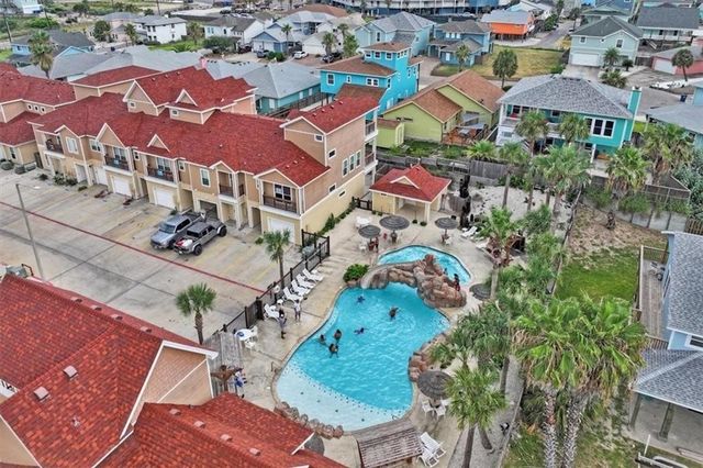 1813 S 11th St 202, Port Aransas, TX 78373