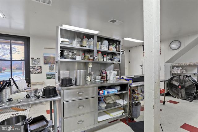 12487-A,B WOLFSVILLE RD, Myersville, MD 21773