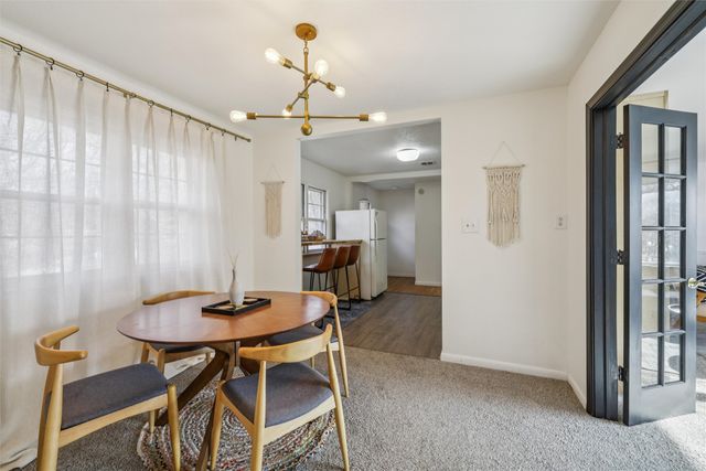 4315 Urbandale Avenue, Des Moines, IA 50310