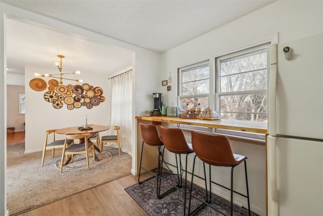 4315 Urbandale Avenue, Des Moines, IA 50310