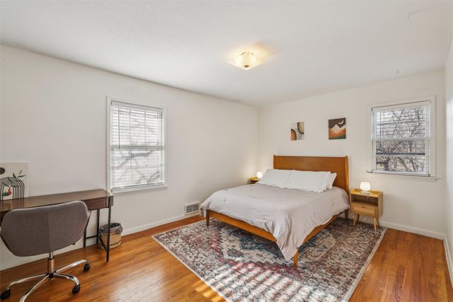 4315 Urbandale Avenue, Des Moines, IA 50310