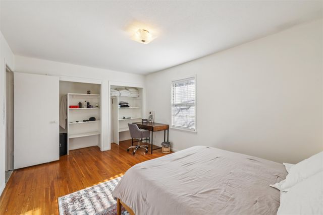 4315 Urbandale Avenue, Des Moines, IA 50310