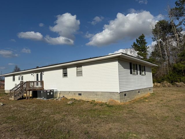 444 L J Rd., Galivants Ferry, SC 29544