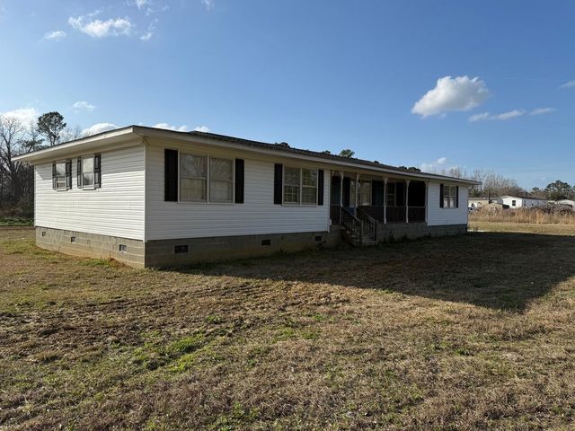 444 L J Rd., Galivants Ferry, SC 29544