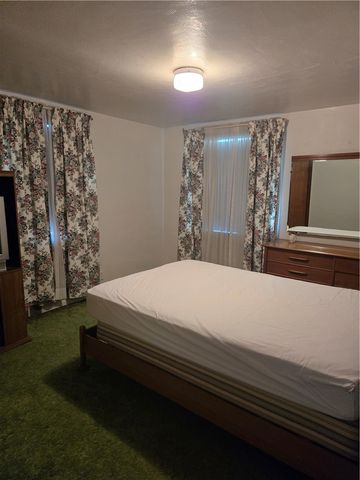 1822 Ellsworth Ave, Heidelberg, PA 15106