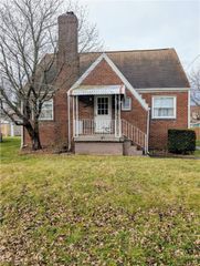 1822 Ellsworth Ave, Heidelberg, PA 15106