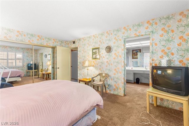 2650 San Lago Court, Las Vegas, NV 89121
