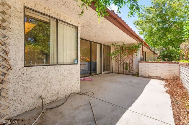 2650 San Lago Court, Las Vegas, NV 89121