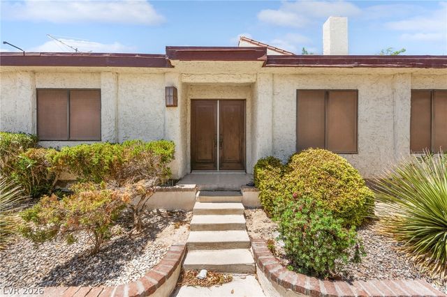 2650 San Lago Court, Las Vegas, NV 89121