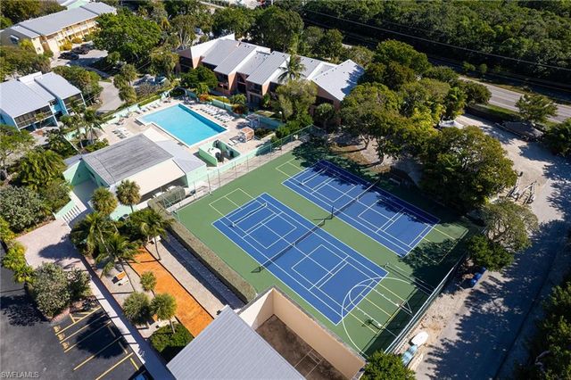 9826 Leeward AVE, Key Largo, FL 33037