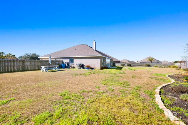 4229 Grove Street, Gulf Shores, AL 36542