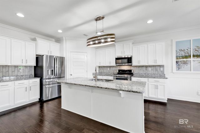 4229 Grove Street, Gulf Shores, AL 36542