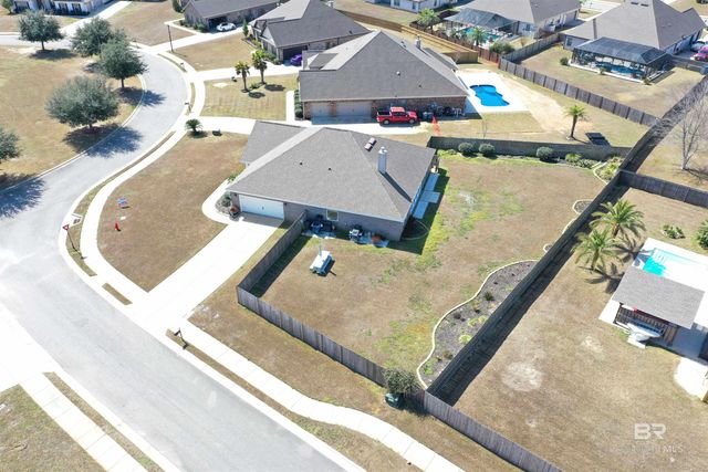 4229 Grove Street, Gulf Shores, AL 36542