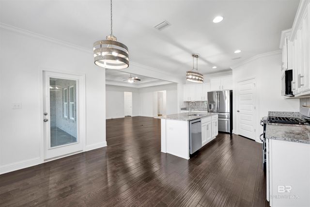 4229 Grove Street, Gulf Shores, AL 36542