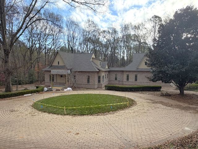 105 Andrews Creek Ln, Spartanburg, SC 29302