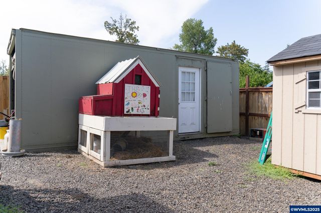 357 N Yamhill St, Carlton, OR 97111