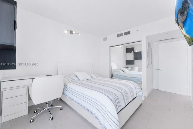 92 SW 3rd Street 3611, Miami, FL 33130