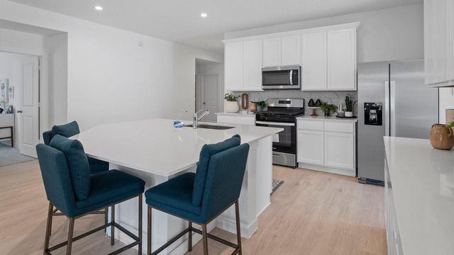 3323 Blueberry Thistle Lane, Fulshear, TX 77441