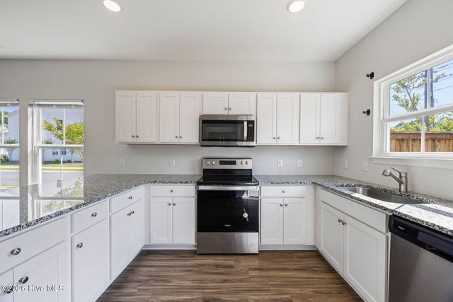 1008 Birds Nest Cove, Leland, NC 28451