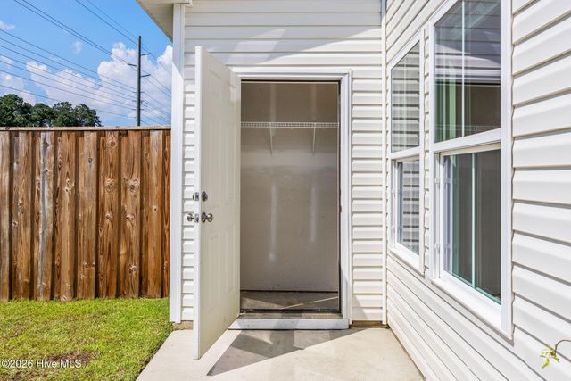 1008 Birds Nest Cove, Leland, NC 28451
