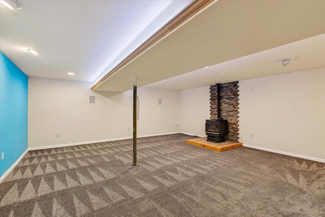 1397 Sayles Trail, Belleville, WI 53508