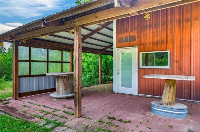 1397 Sayles Trail, Belleville, WI 53508