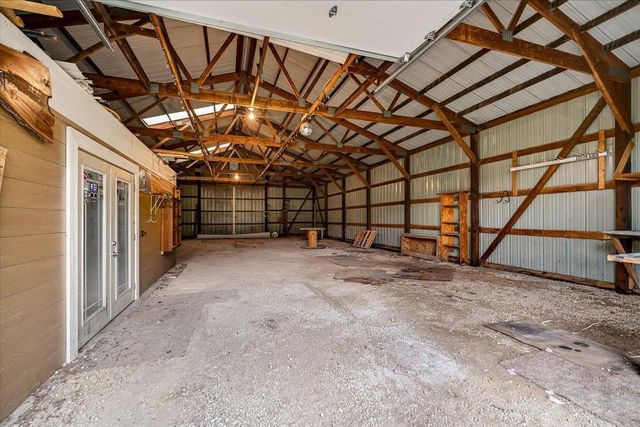 1397 Sayles Trail, Belleville, WI 53508