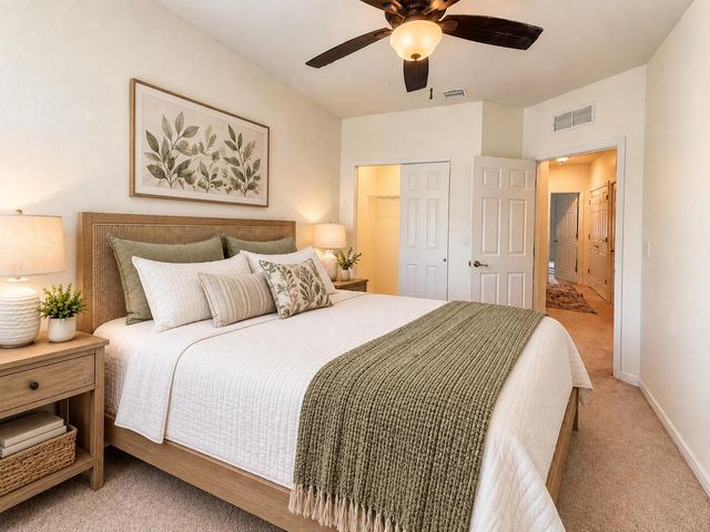118 BLACK IRONWOOD Road 105, Jupiter, FL 33458