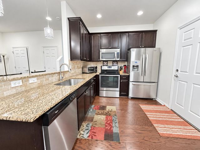 118 BLACK IRONWOOD Road 105, Jupiter, FL 33458