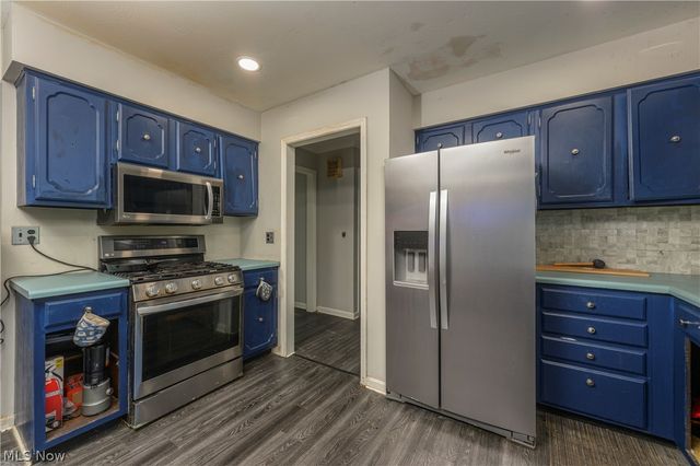 1720 Chittenden Circle NE, Massillon, OH 44646