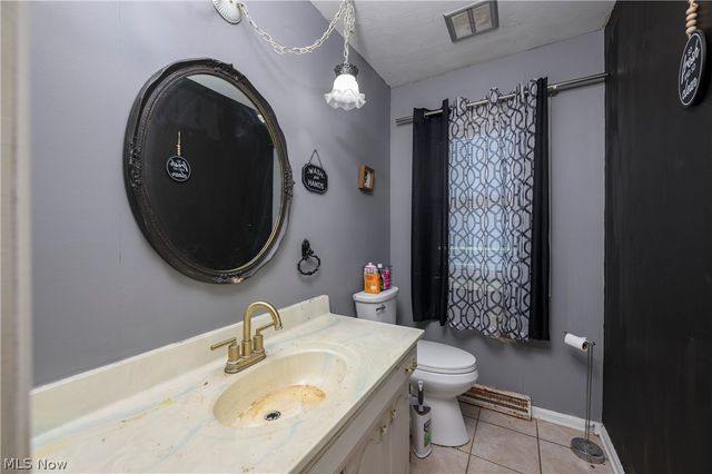1720 Chittenden Circle NE, Massillon, OH 44646