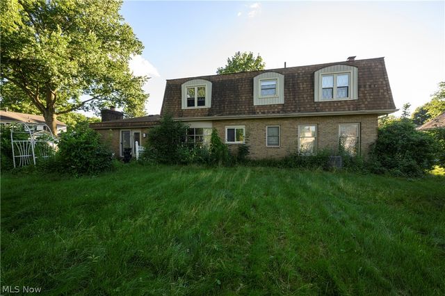 1720 Chittenden Circle NE, Massillon, OH 44646