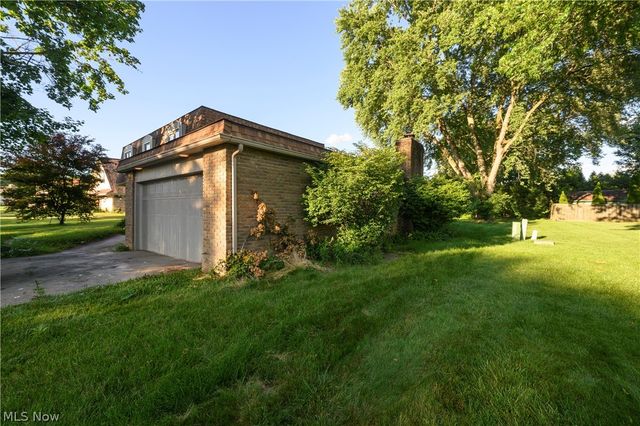 1720 Chittenden Circle NE, Massillon, OH 44646