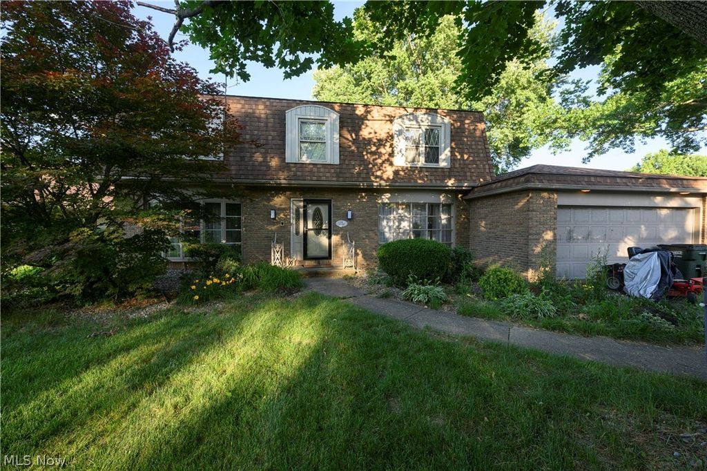 1720 Chittenden Circle NE, Massillon, OH 44646