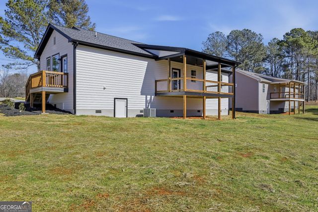 240 Carl Loudermilk Road, Mount Airy, GA 30563