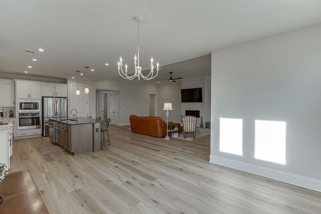 295 Conway Trail, Hoschton, GA 30548