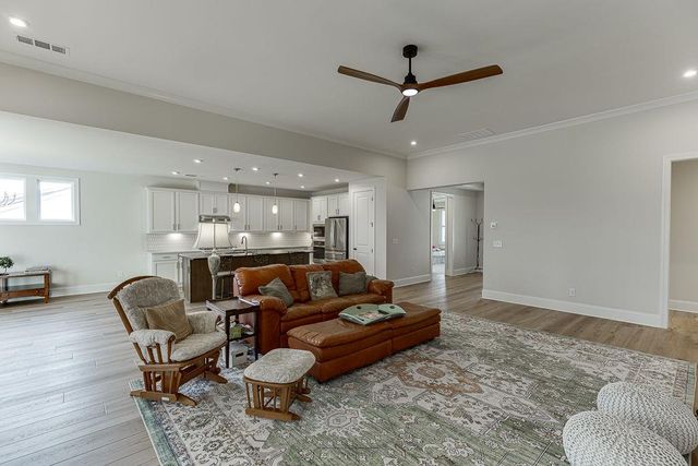 295 Conway Trail, Hoschton, GA 30548