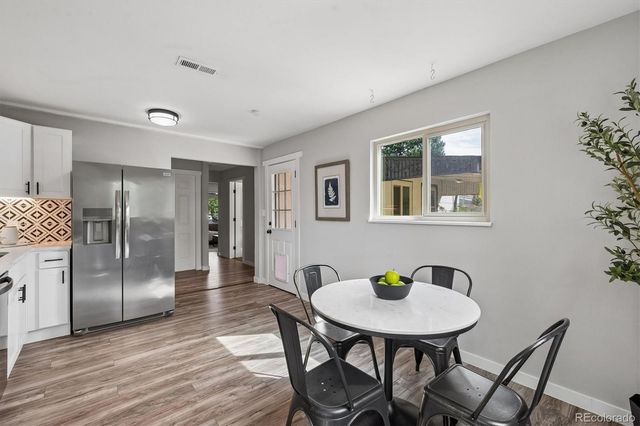 1917 Kingston Street, Aurora, CO 80010