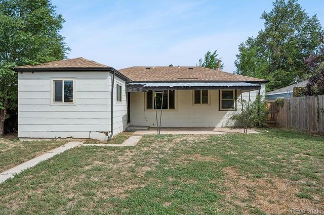 1917 Kingston Street, Aurora, CO 80010