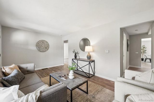 1917 Kingston Street, Aurora, CO 80010